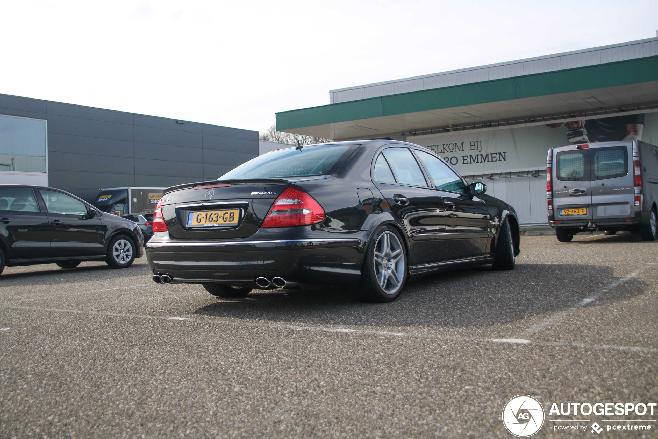 Mercedes-Benz E 55 AMG