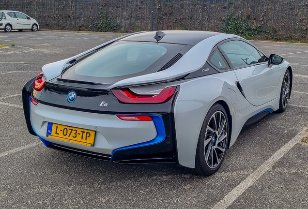 BMW i8 2018