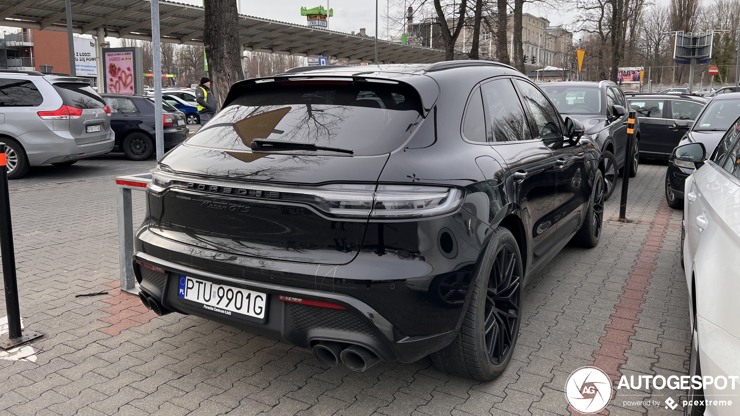 Porsche 95B Macan GTS MkIII