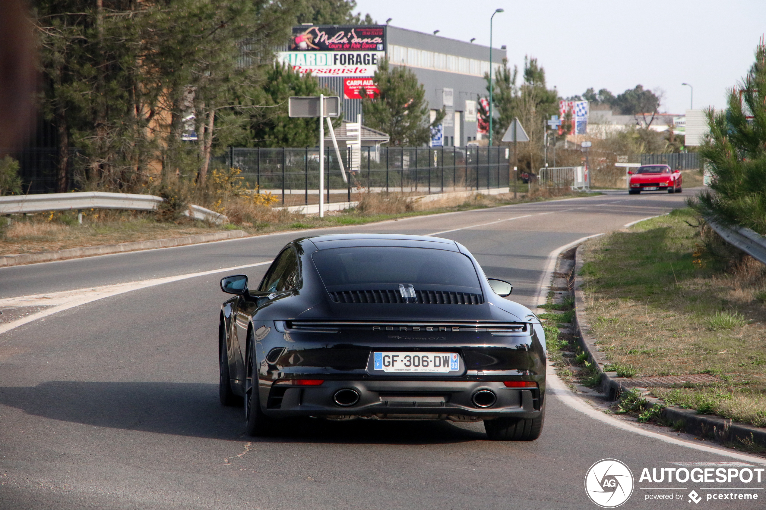 Porsche 992 Carrera GTS