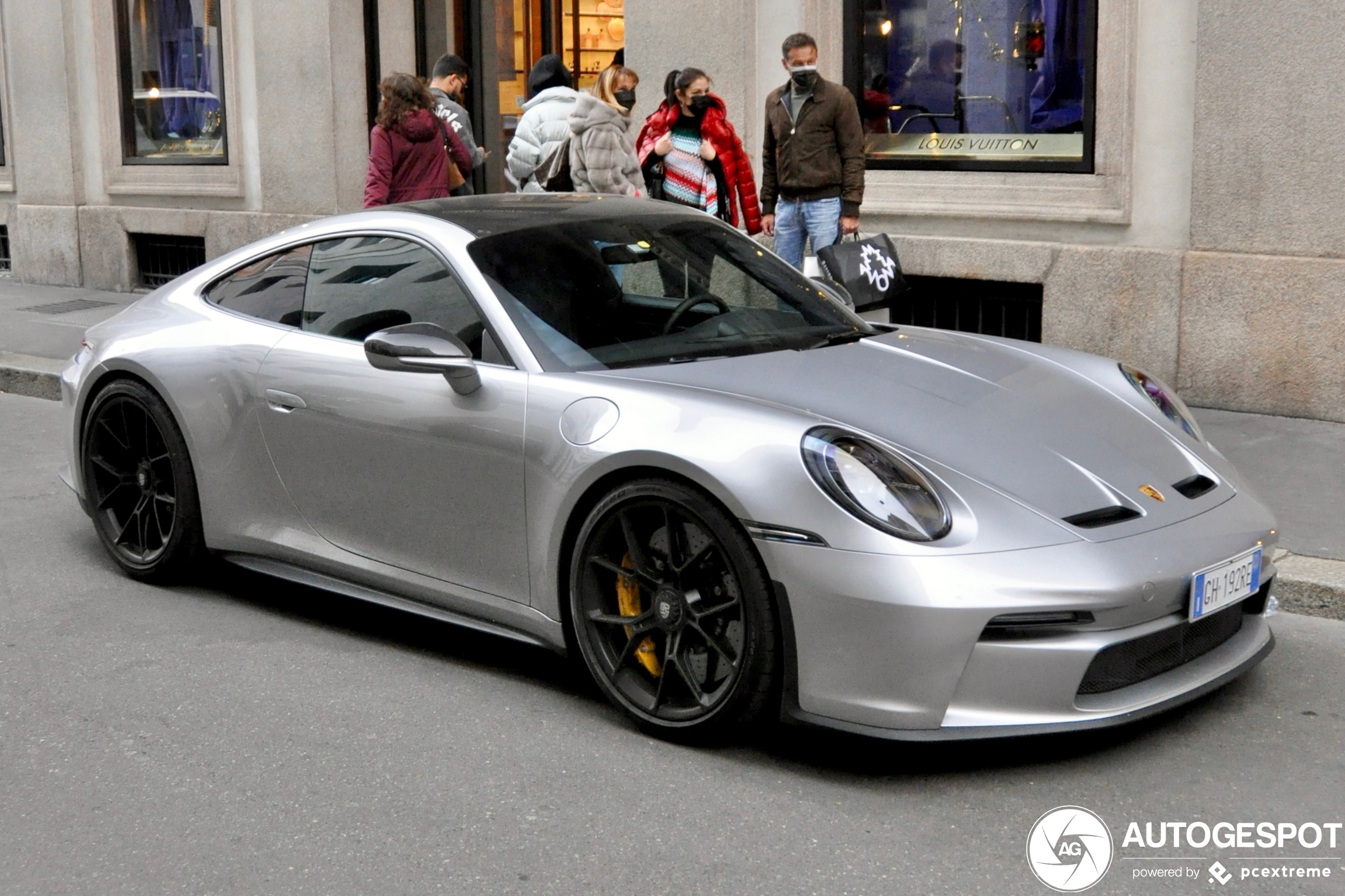 Porsche 992 GT3 Touring