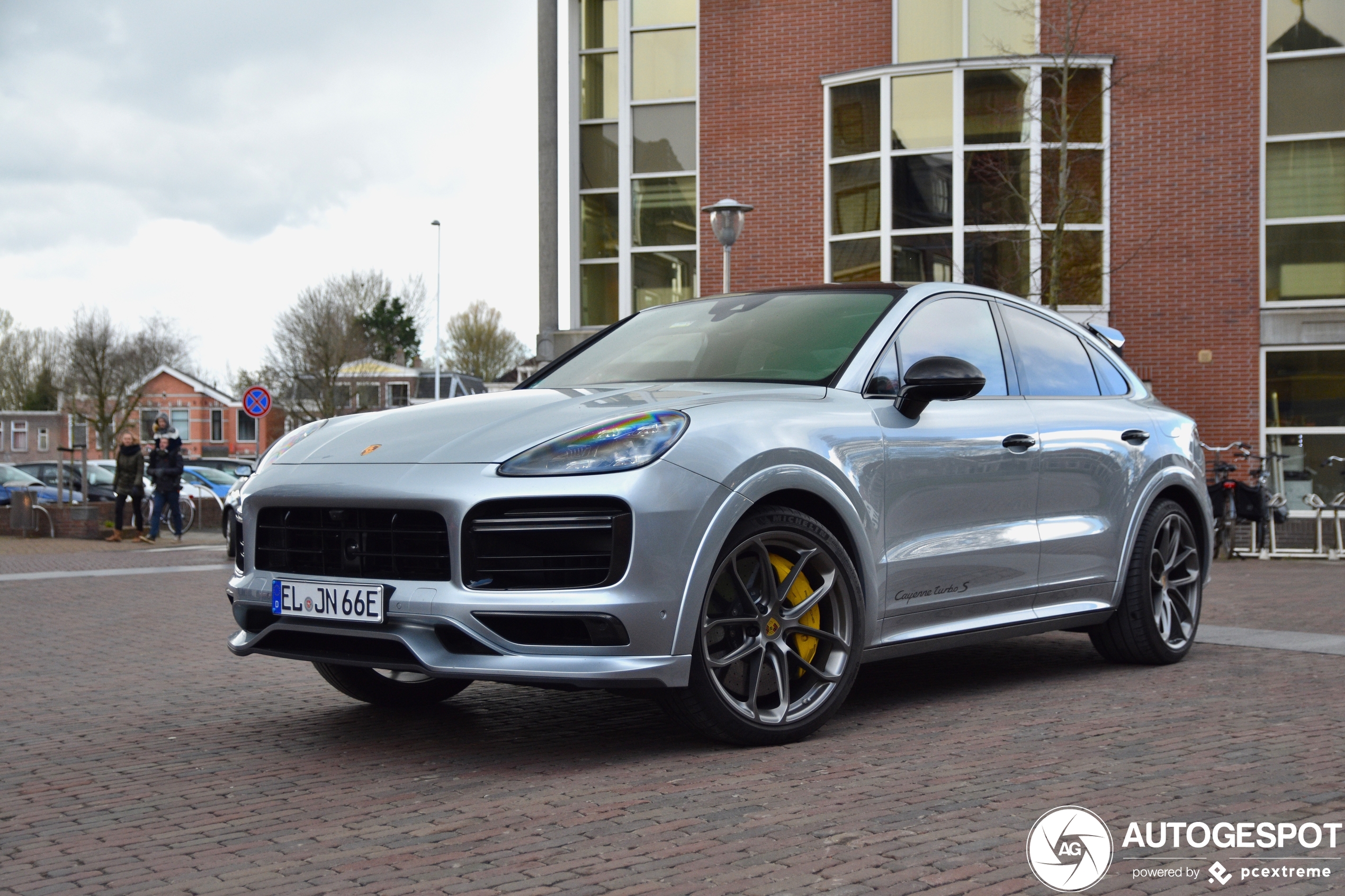 Porsche Cayenne Coupé Turbo S E-Hybrid