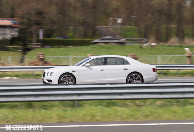 Bentley Flying Spur V8 S