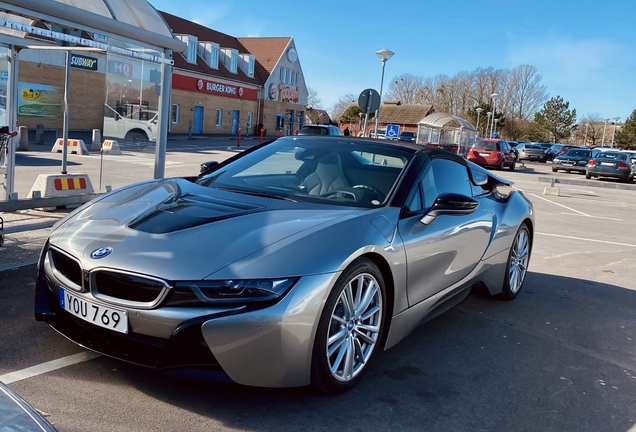 BMW i8 Roadster