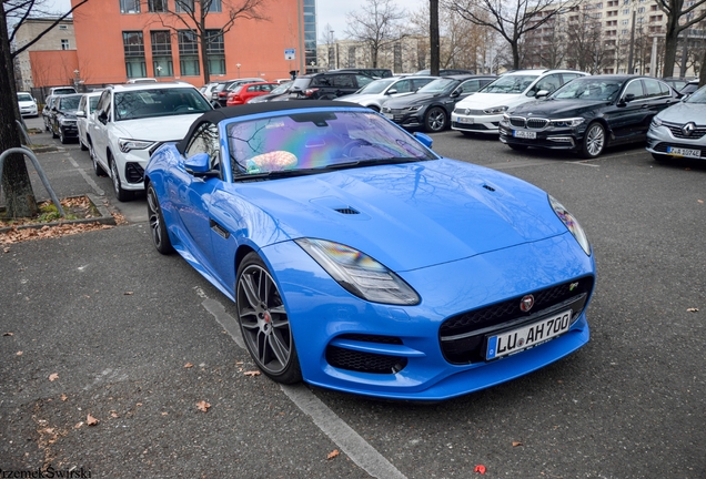 Jaguar F-TYPE R Convertible 2017