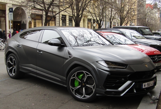 Lamborghini Urus