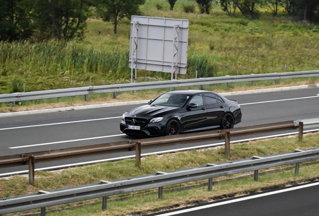 Mercedes-AMG E 63 S W213