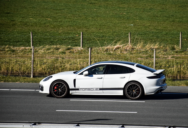 Porsche 971 Panamera GTS MkI