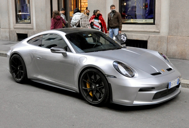 Porsche 992 GT3 Touring