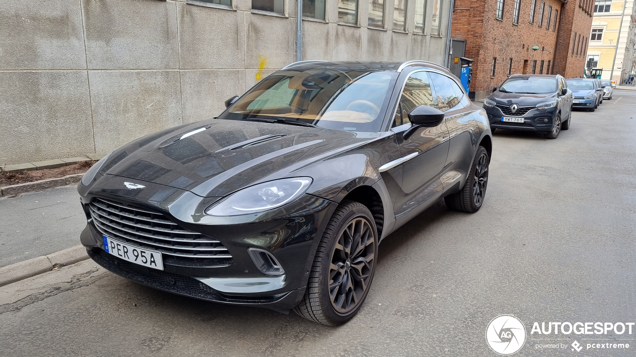 Aston Martin DBX