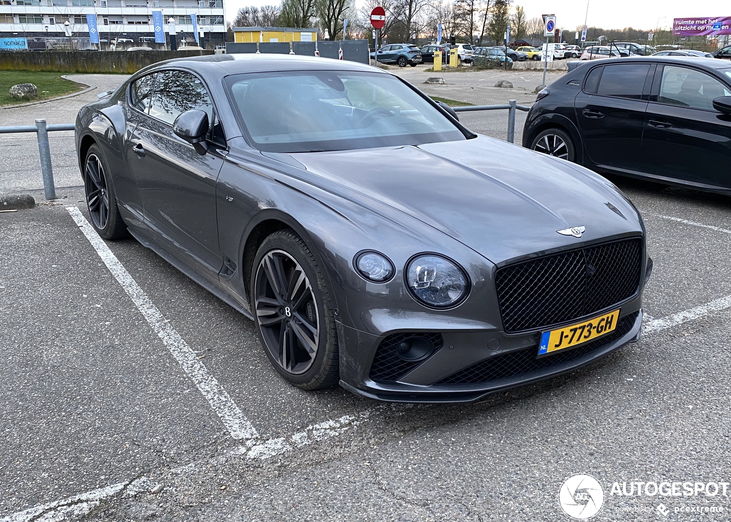 Bentley Continental GT V8 2020