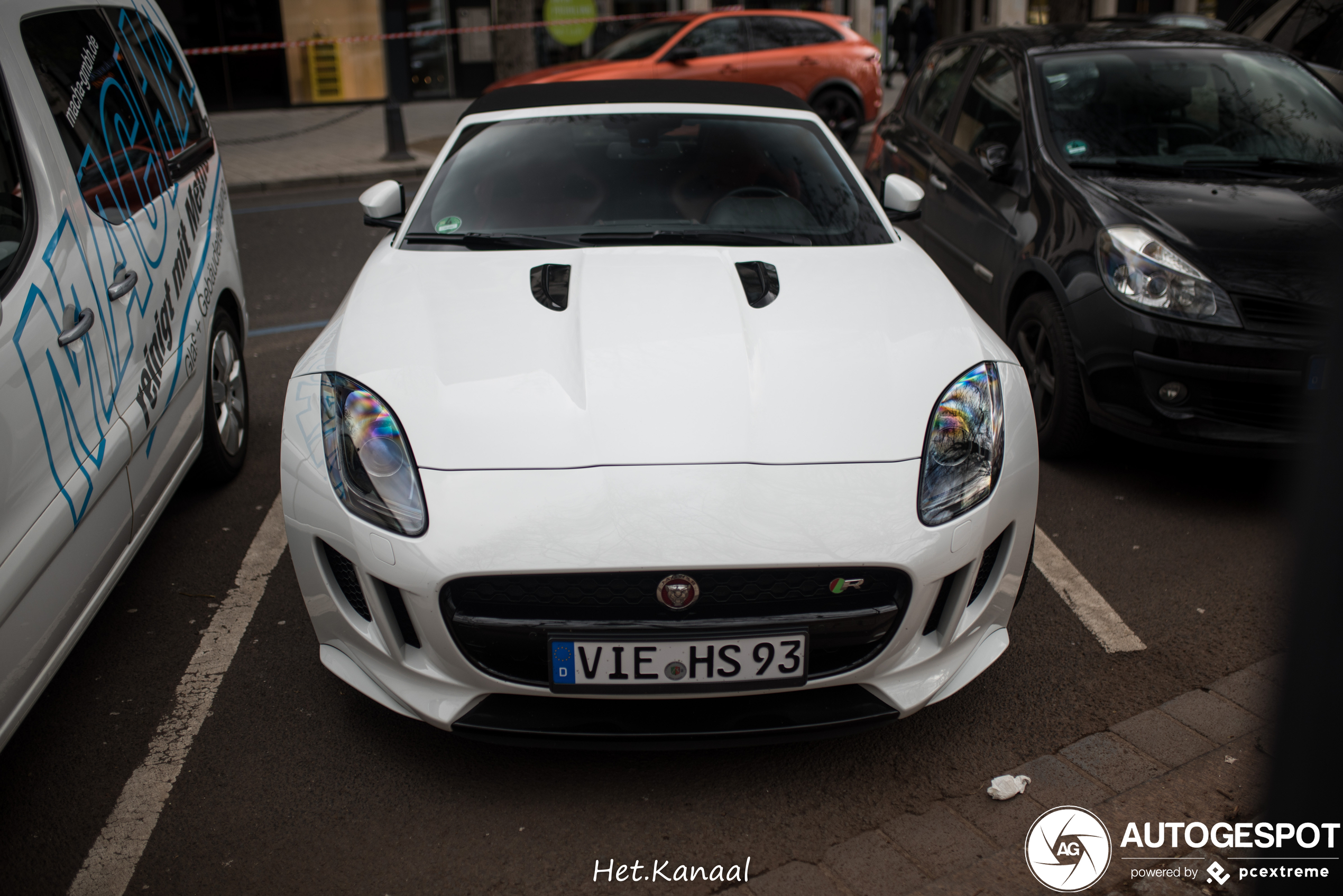 Jaguar F-TYPE R Convertible