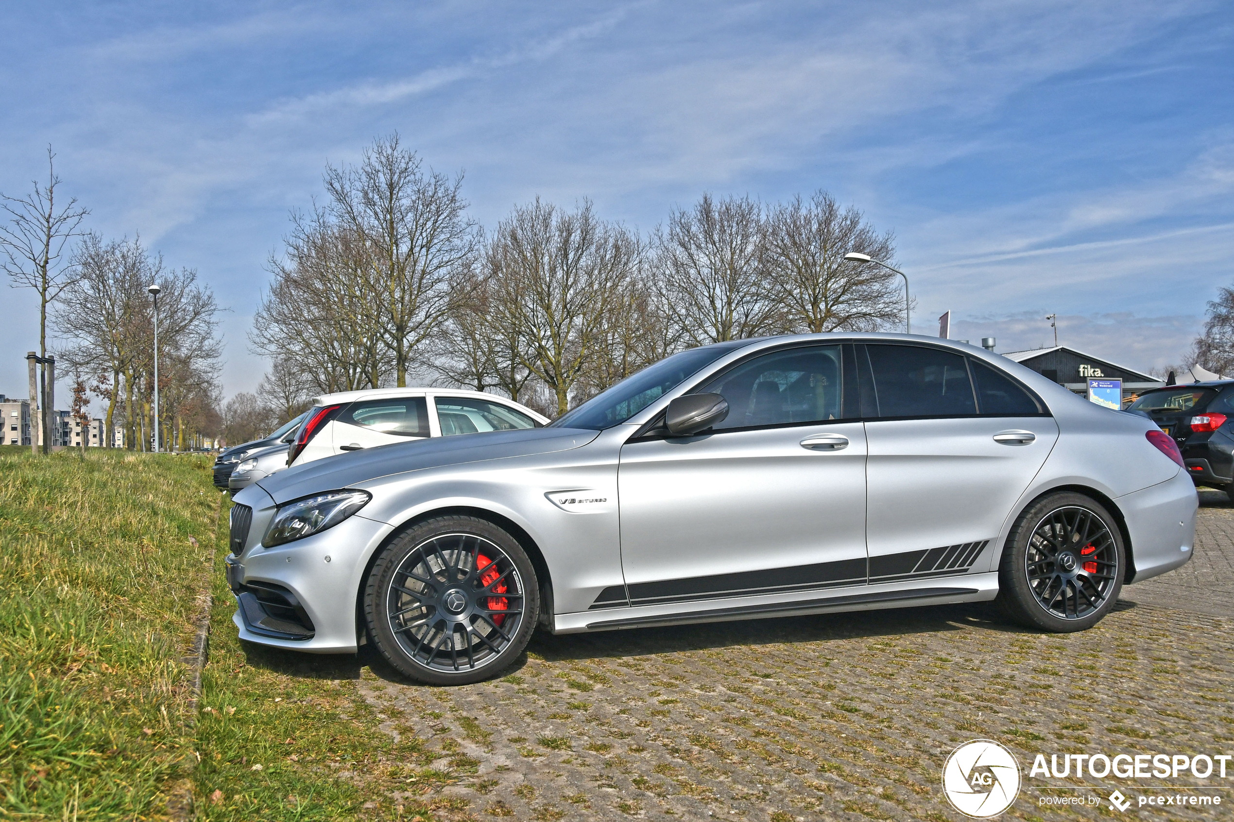 Mercedes-AMG C 63 S W205