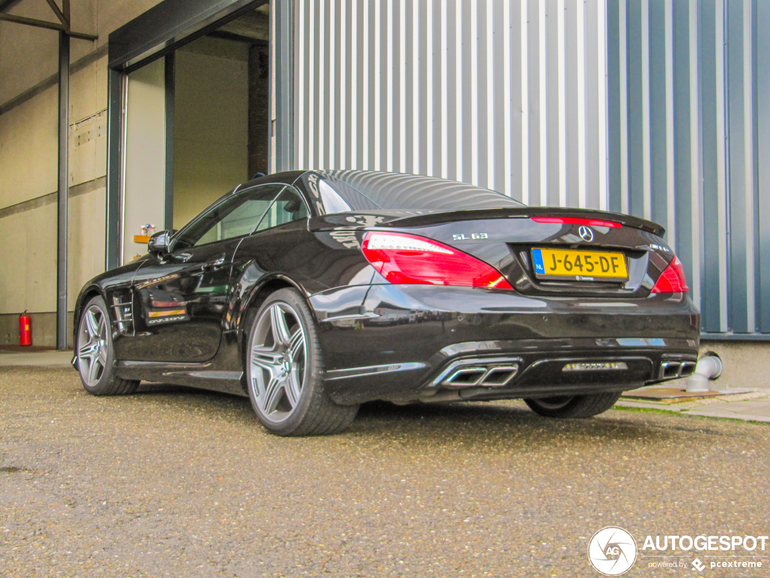 Mercedes-Benz SL 63 AMG R231