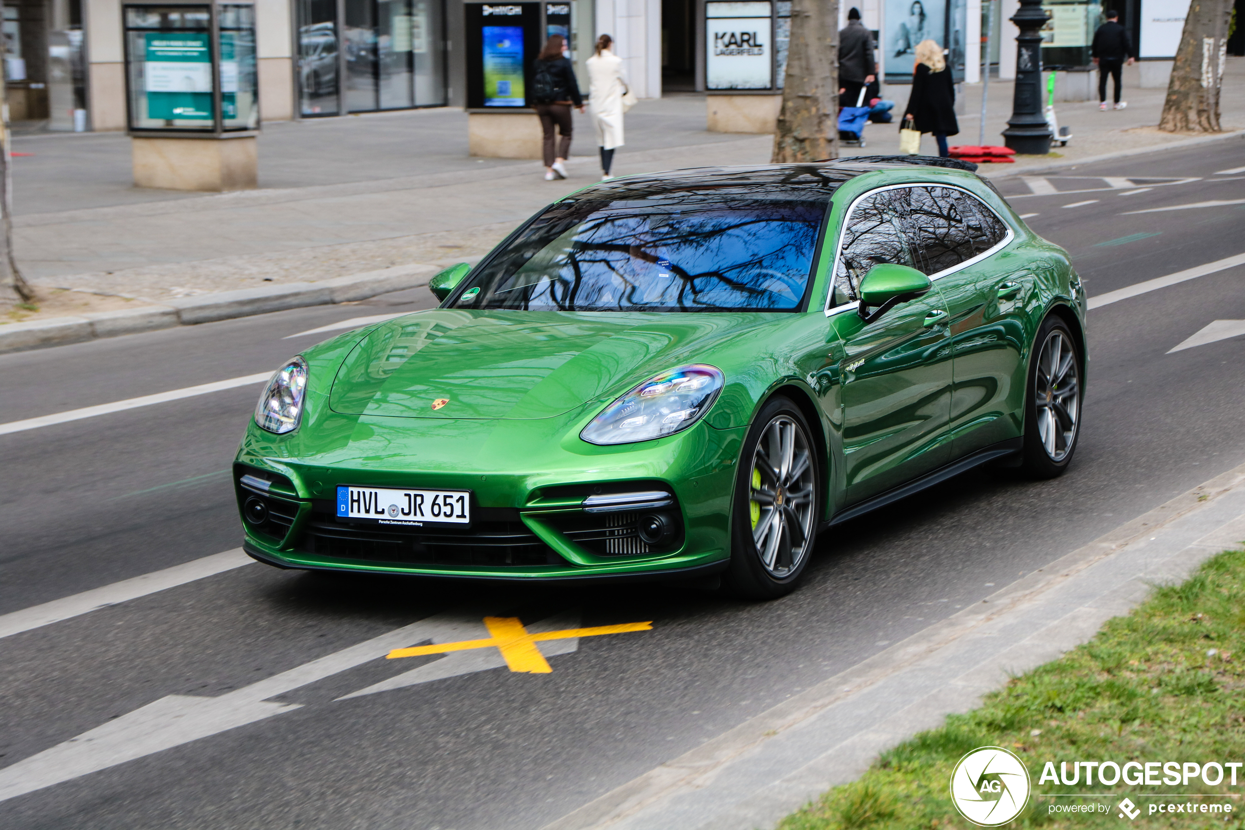 Porsche 971 Panamera Turbo S E-Hybrid Sport Turismo