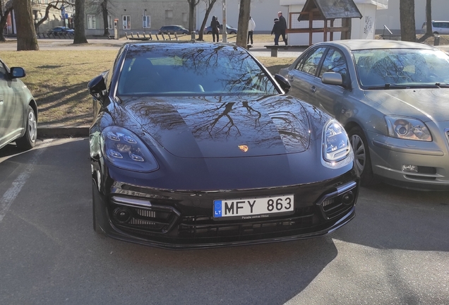 Porsche 971 Panamera GTS MkII