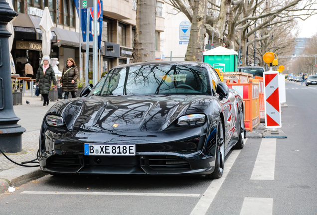 Porsche Taycan Turbo S