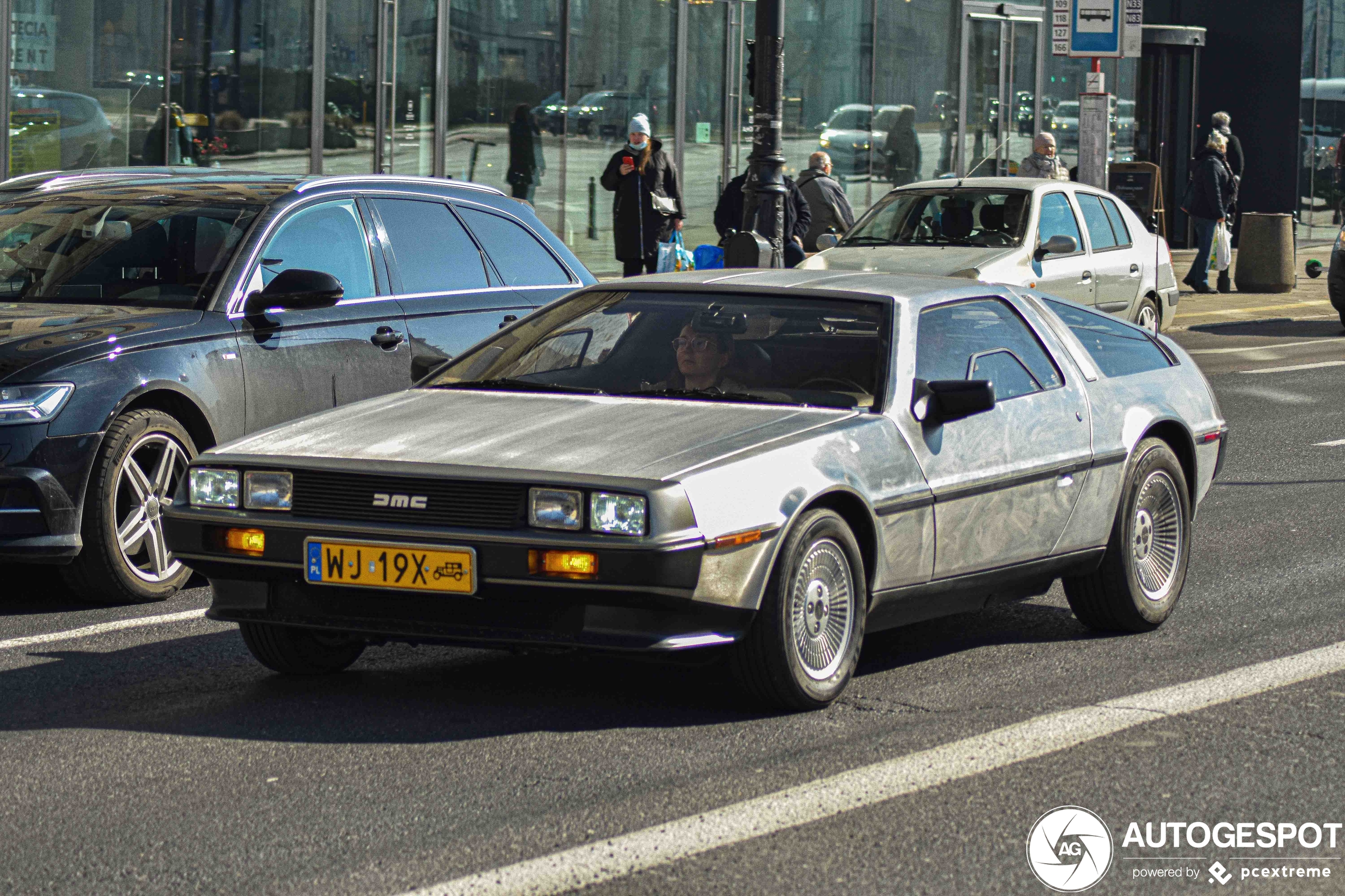 DeLorean DMC-12