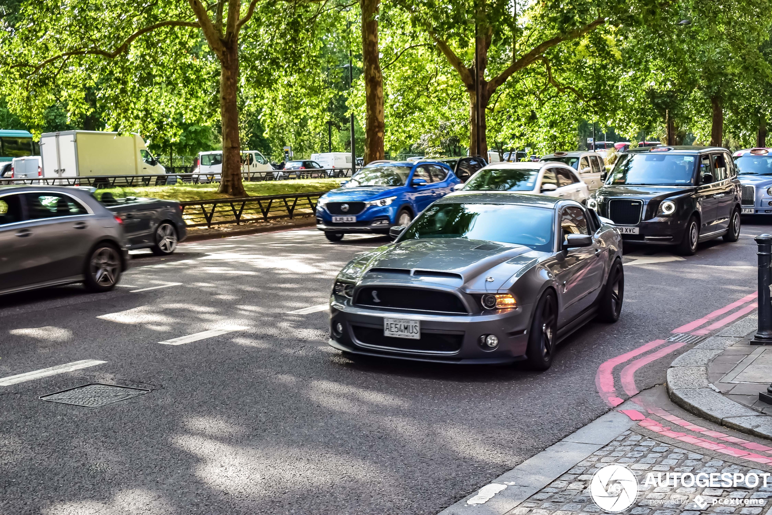 Ford Mustang Shelby GT500 2010