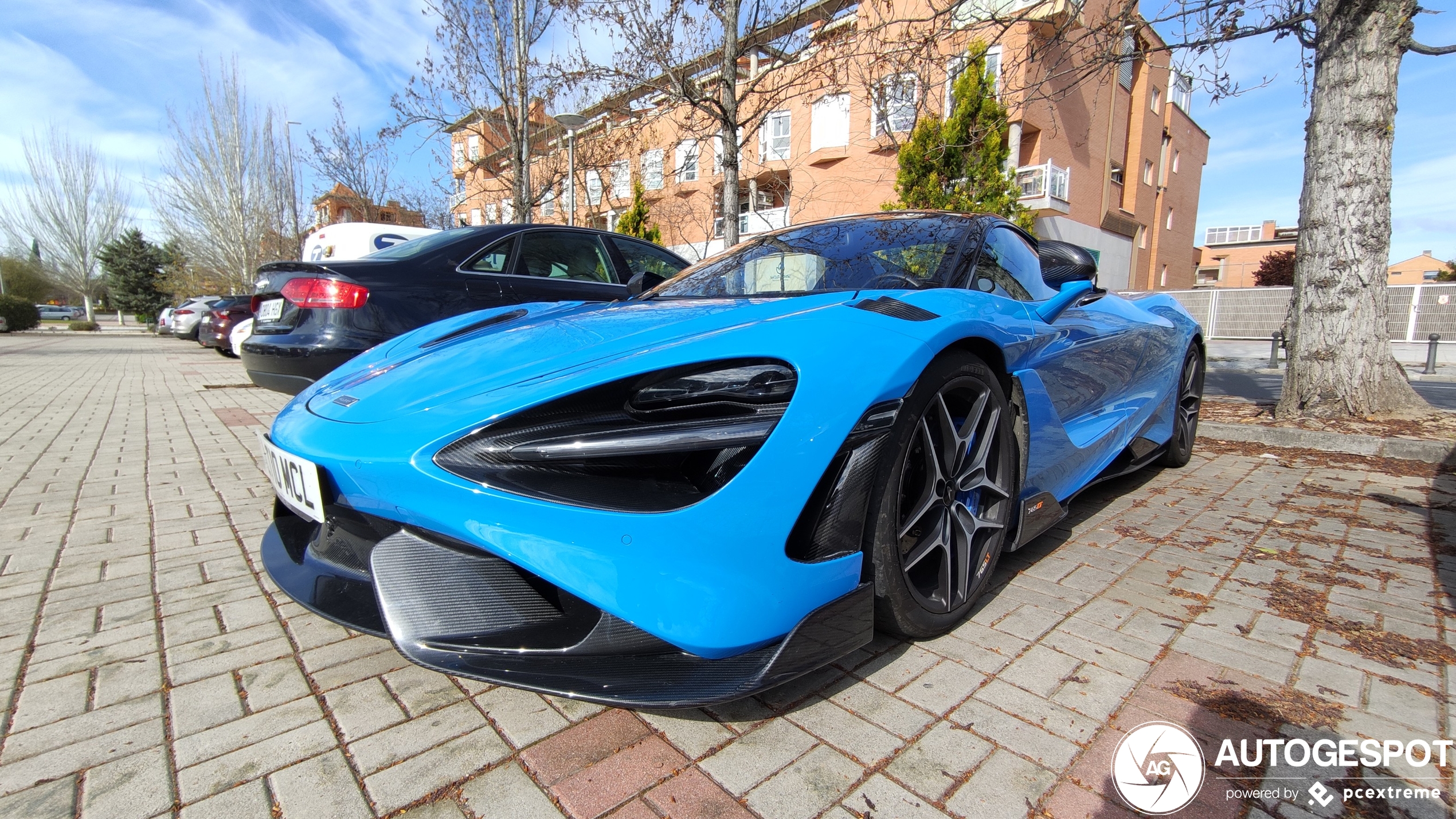 McLaren 765LT Spider