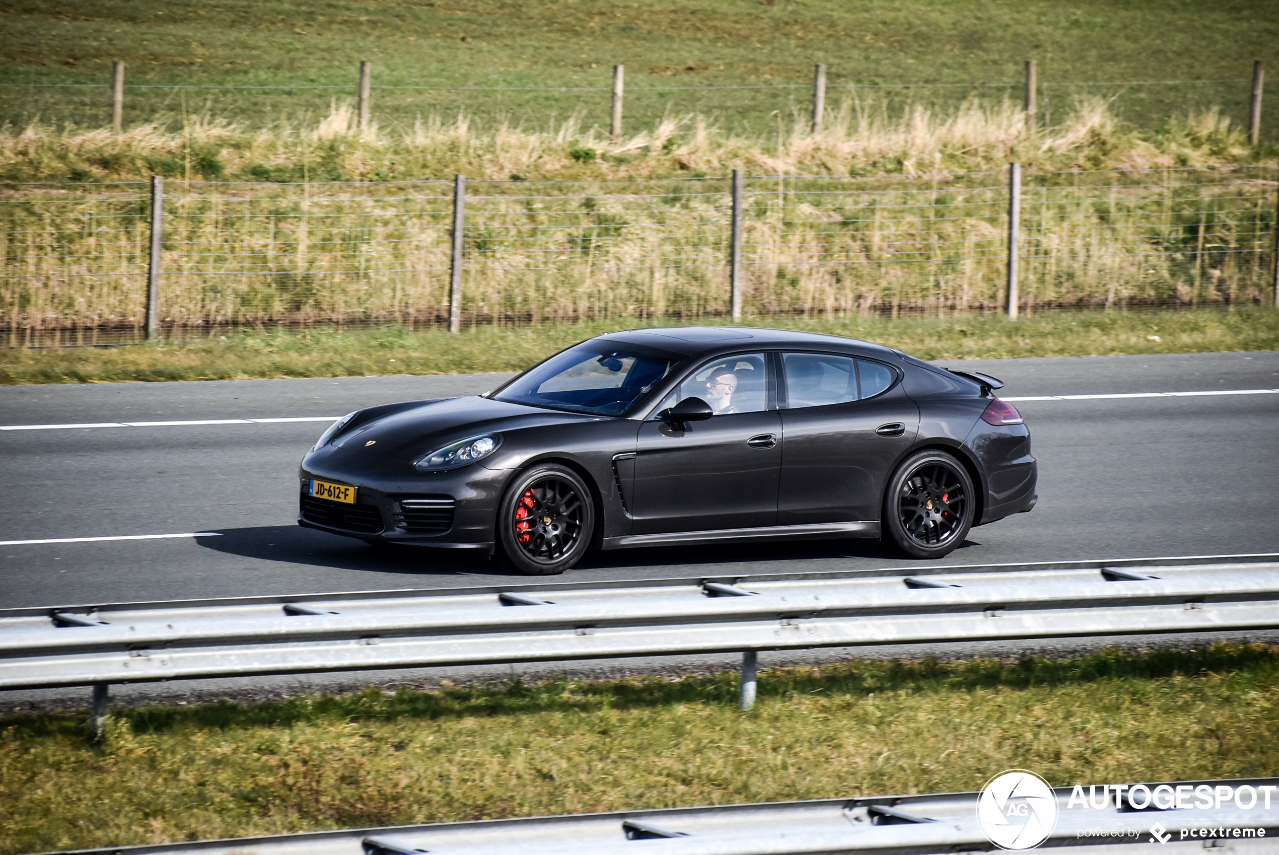 Porsche 970 Panamera GTS MkII