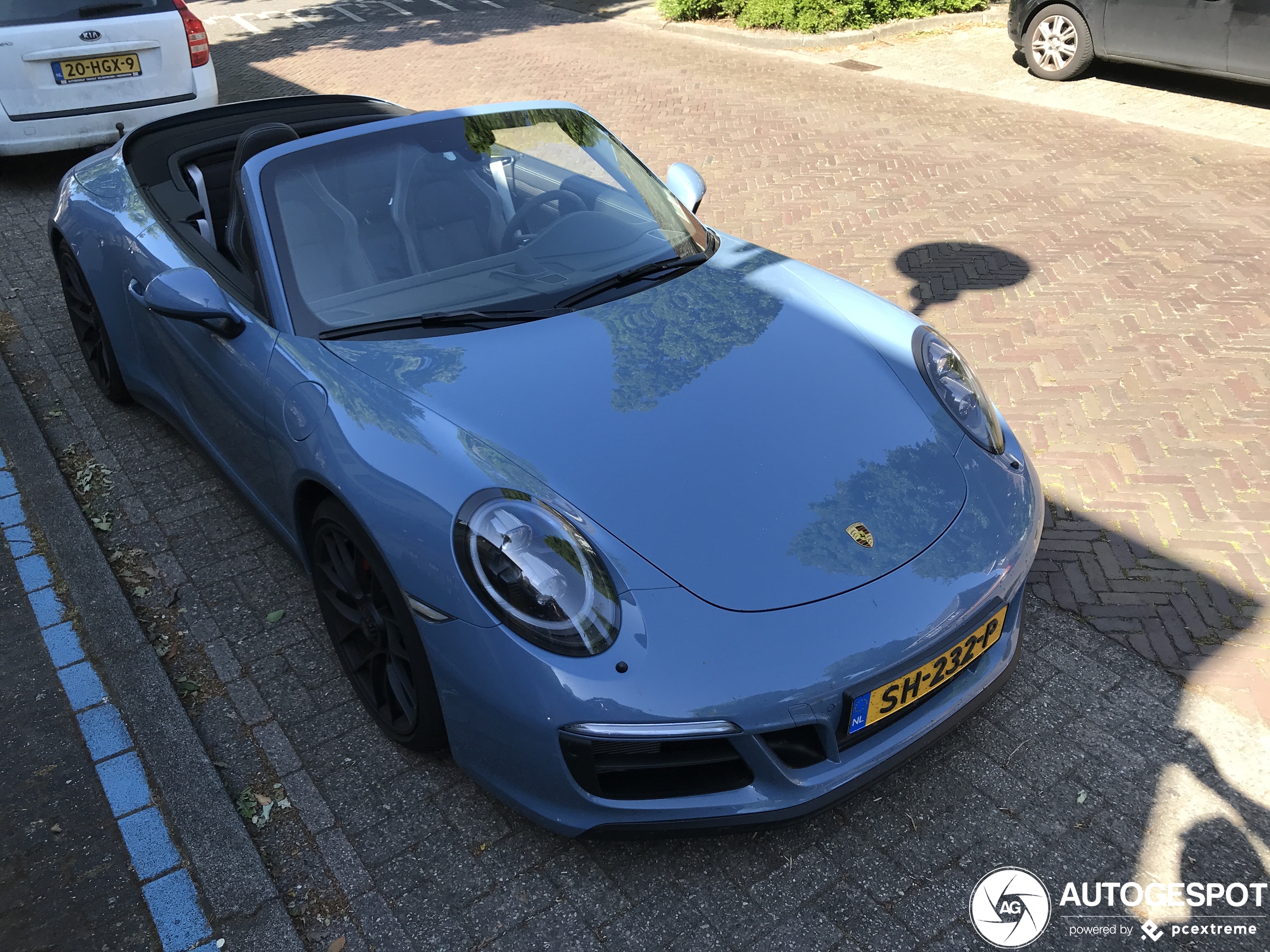 Porsche 991 Carrera 4 GTS Cabriolet MkII