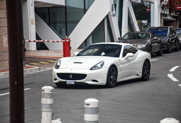 Ferrari California