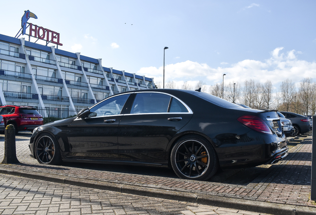 Mercedes-Benz S 63 AMG V222