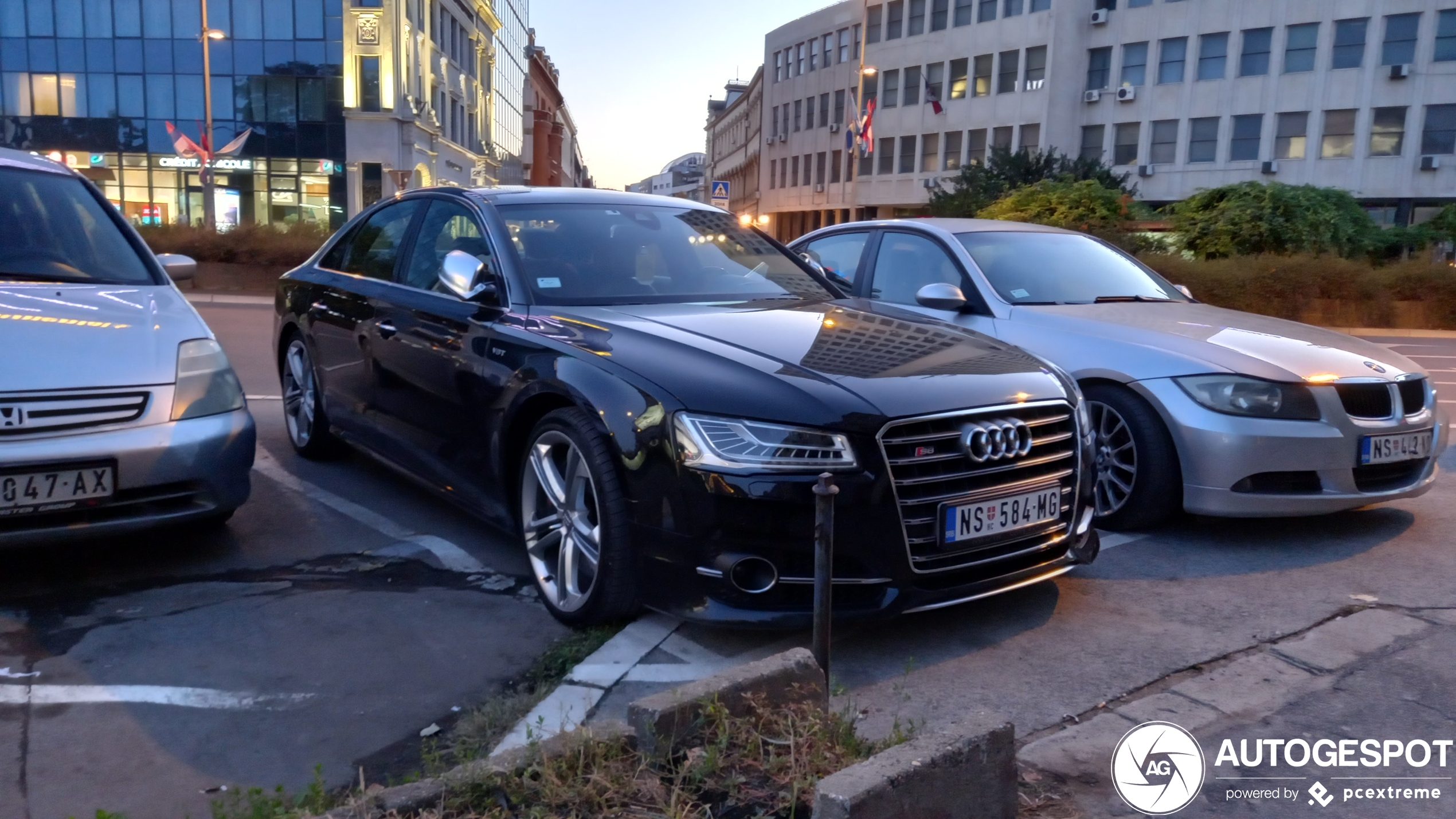 Audi S8 D4