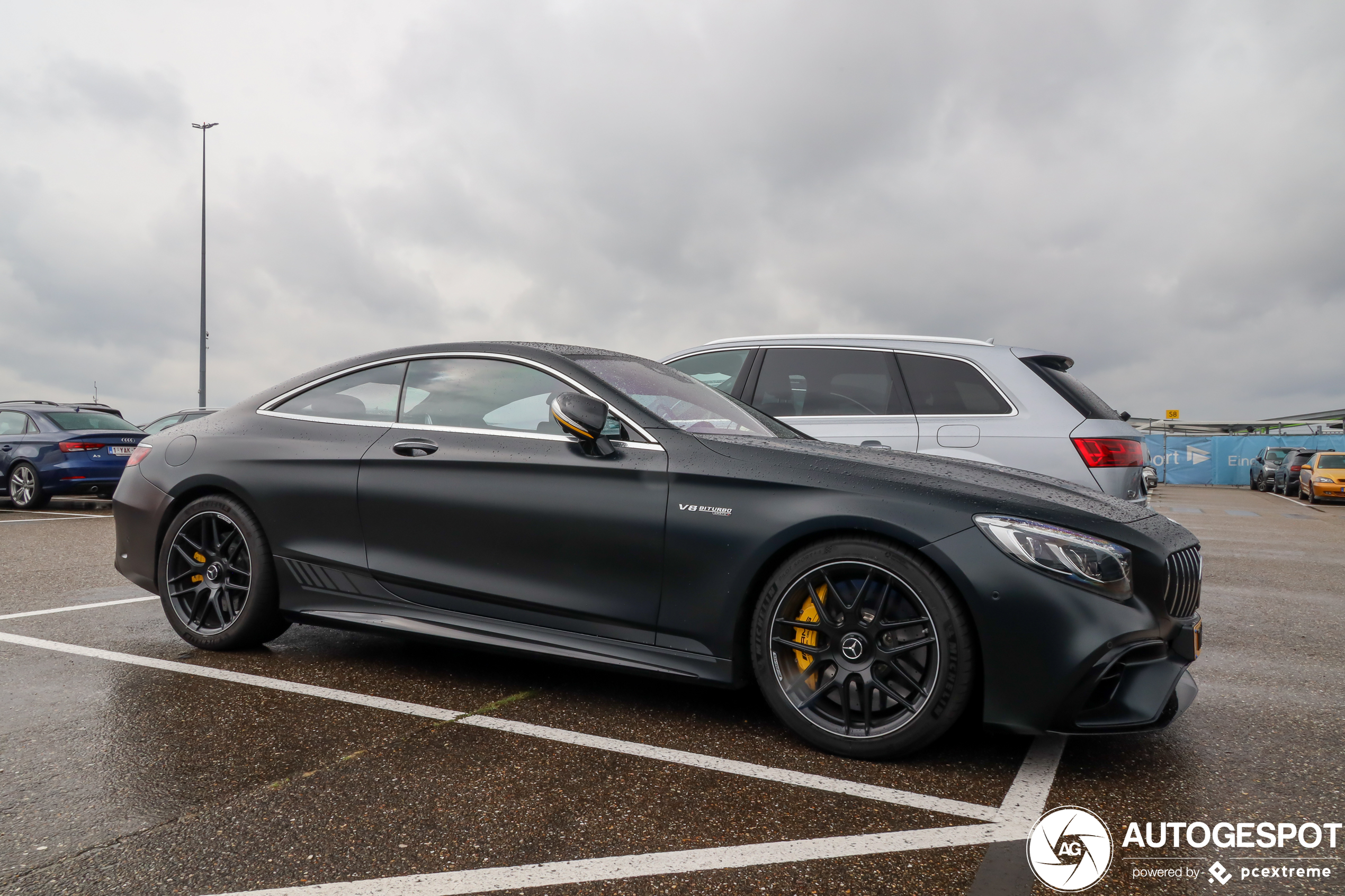 Mercedes-AMG S 63 Coupé C217 2018 Yellow Night Edition