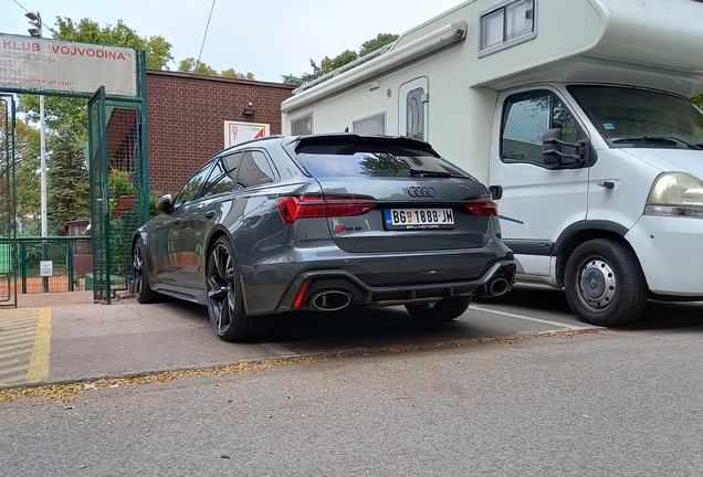 Audi RS6 Avant C8