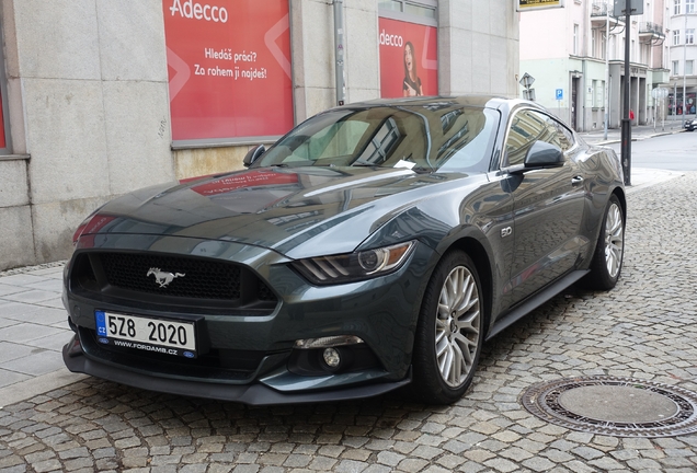 Ford Mustang GT 2015