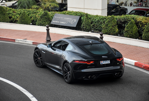 Jaguar F-TYPE R Coupé