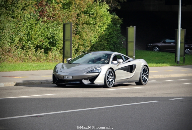 McLaren 570S