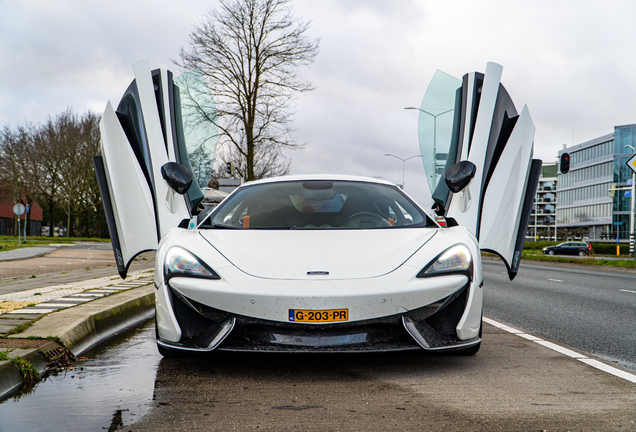 McLaren 570S