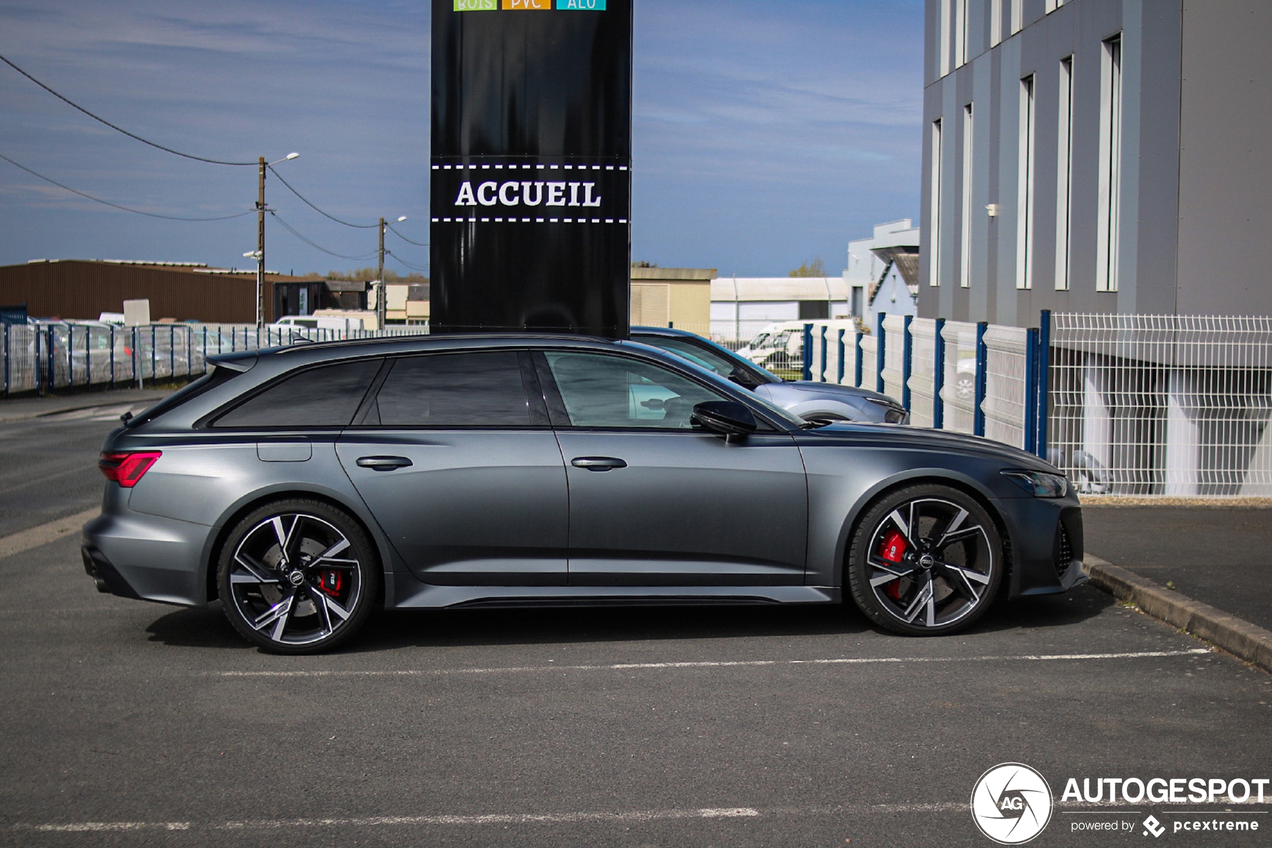 Audi RS6 Avant C8