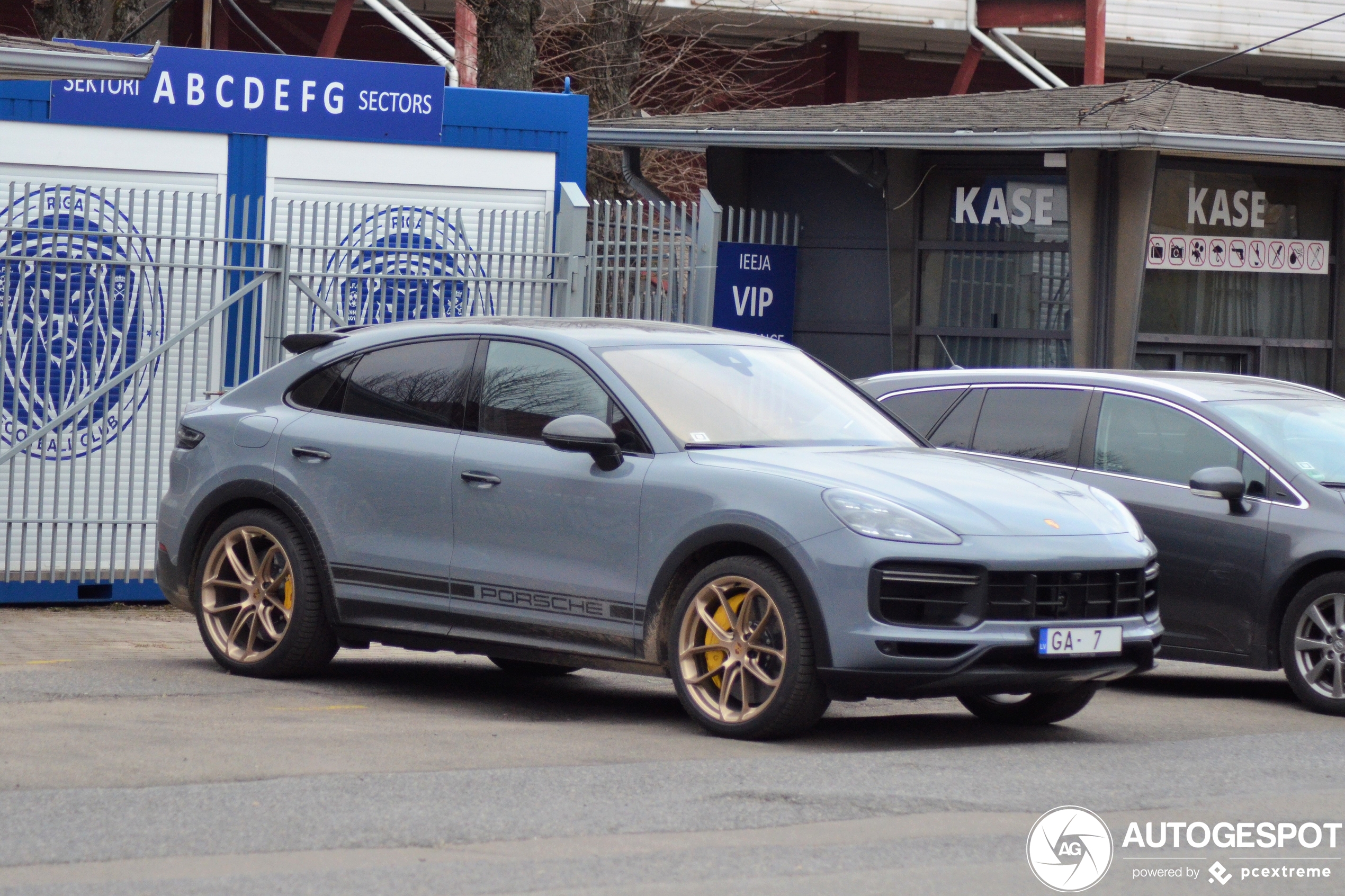 Porsche Cayenne Coupé Turbo GT