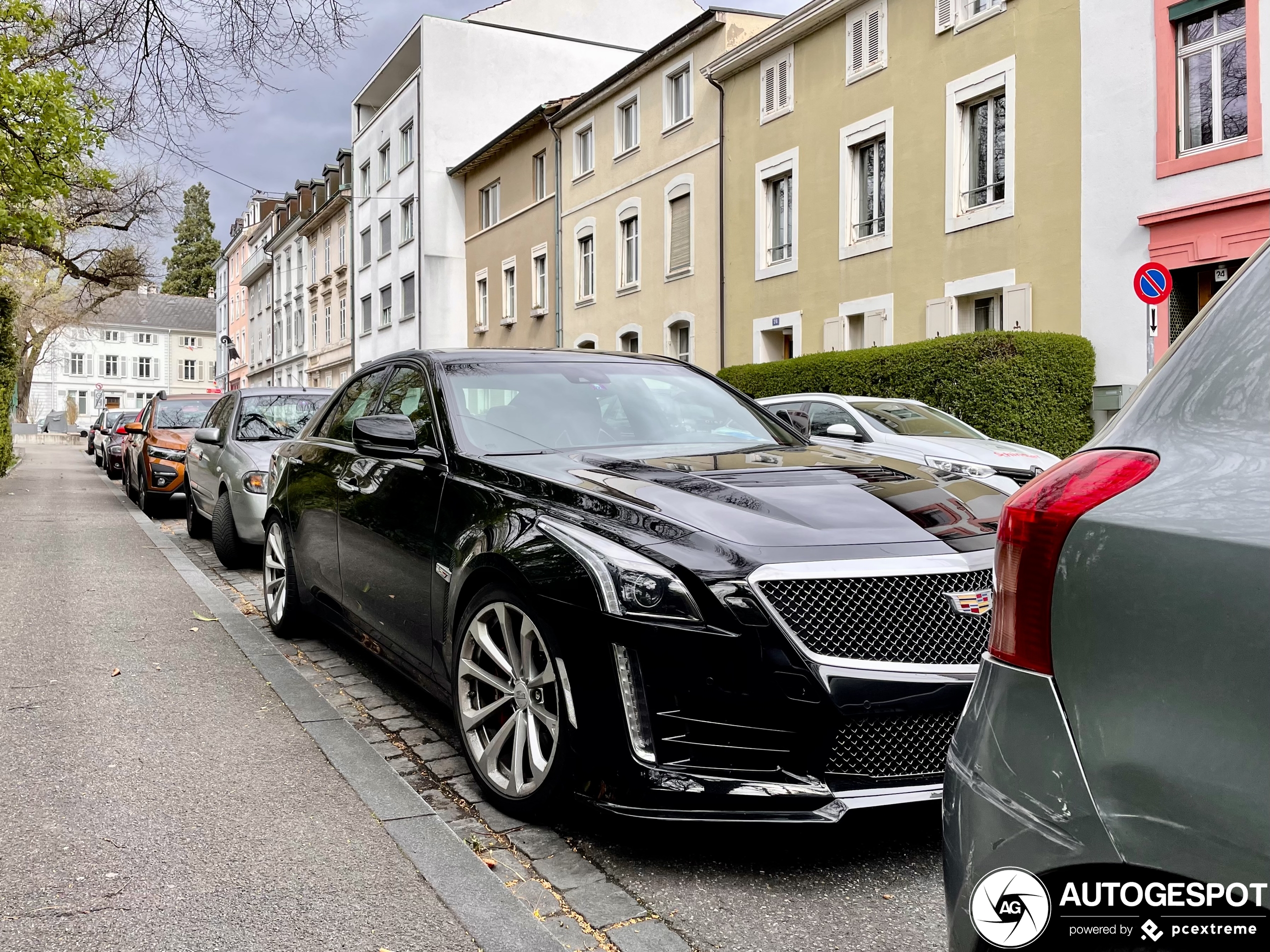 Cadillac CTS-V 2015