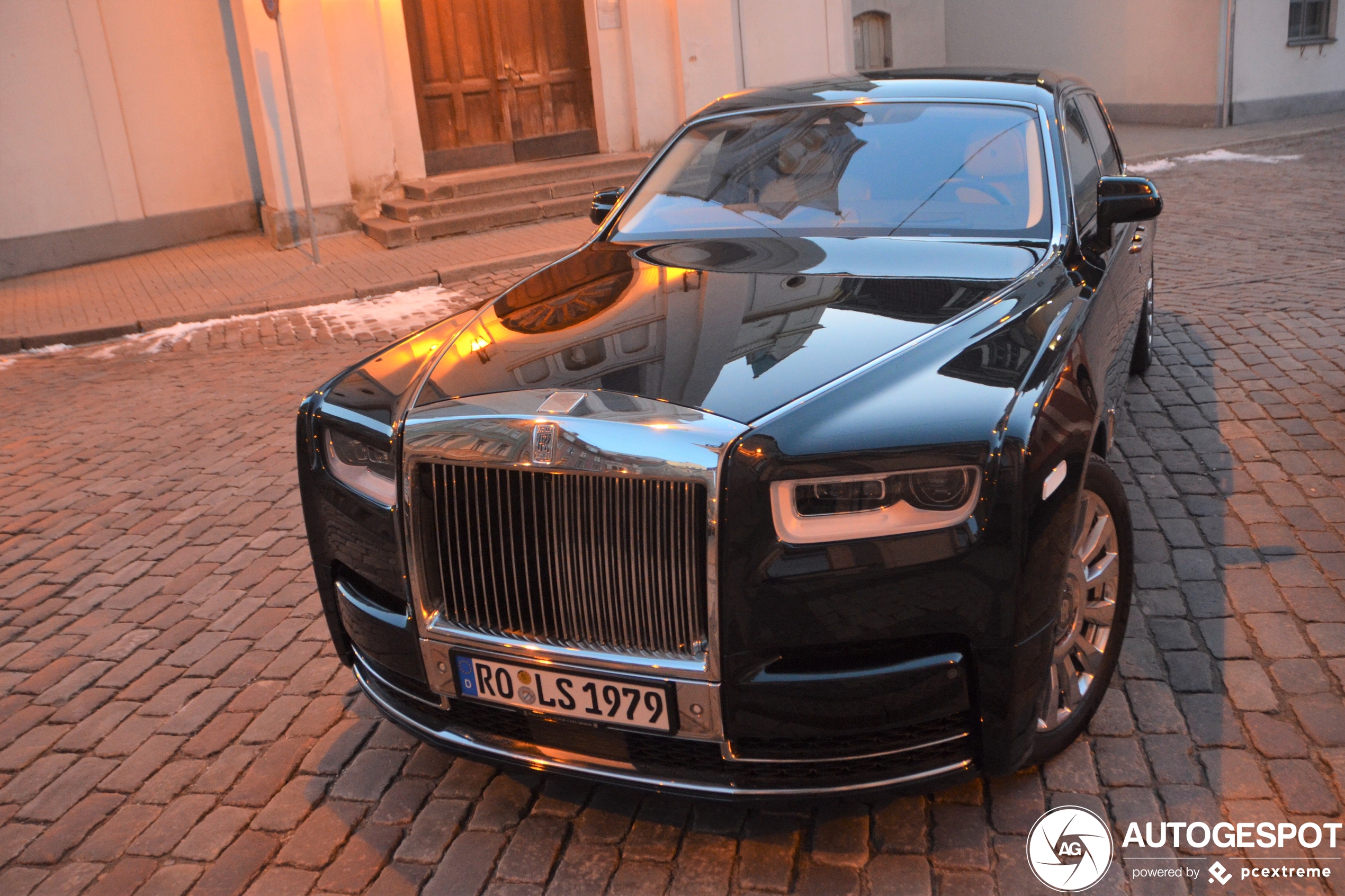 Rolls-Royce Phantom VIII EWB