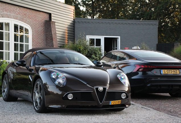 Alfa Romeo 8C Spider