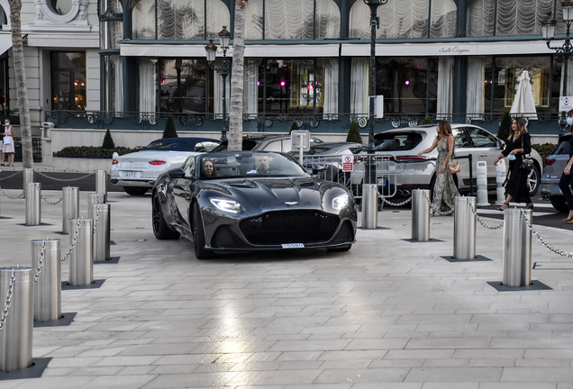 Aston Martin DBS Superleggera Volante