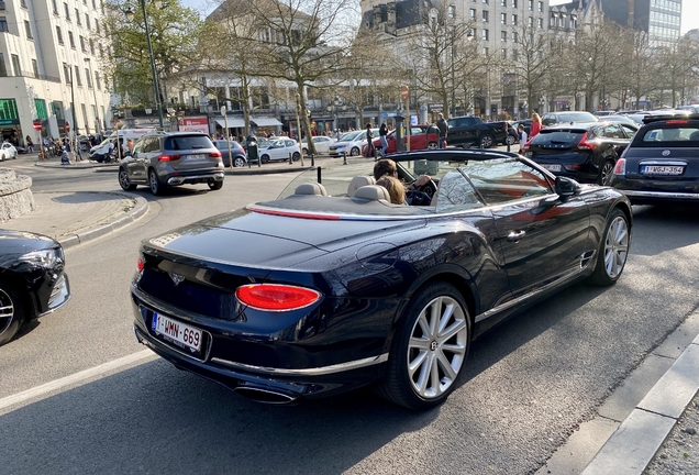 Bentley Continental GTC 2019