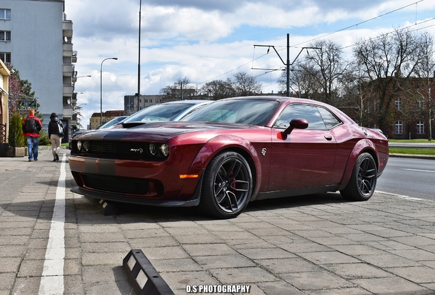 Dodge Challenger SRT Hellcat Widebody