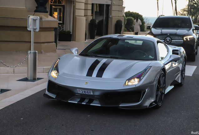 Ferrari 488 Pista