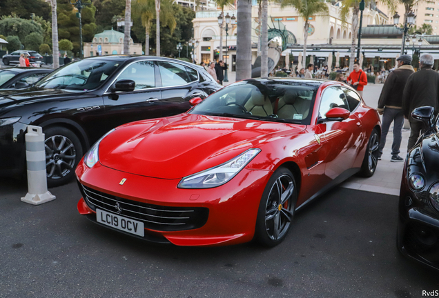 Ferrari GTC4Lusso