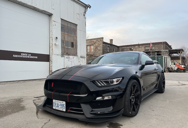 Ford Mustang Shelby GT350R 2015