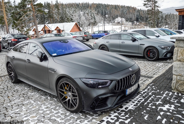 Mercedes-AMG GT 63 S X290