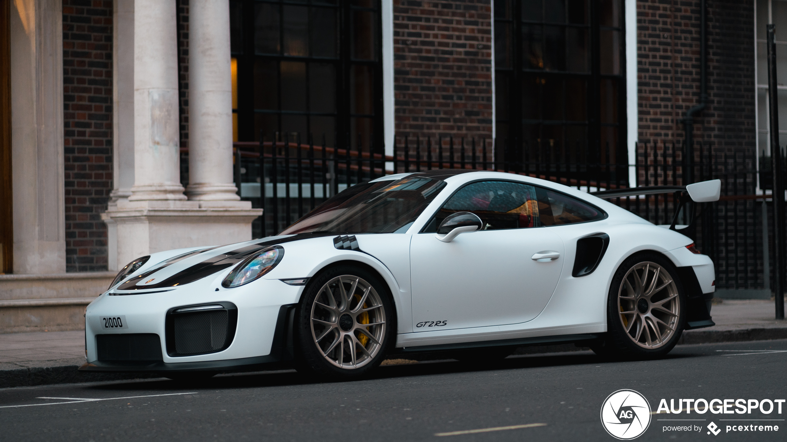 Porsche 991 GT2 RS Weissach Package