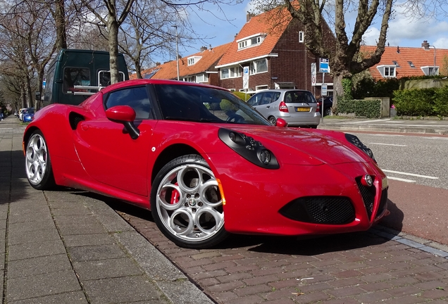 Alfa Romeo 4C Coupé