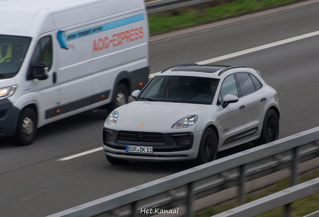 Porsche 95B Macan GTS MkIII